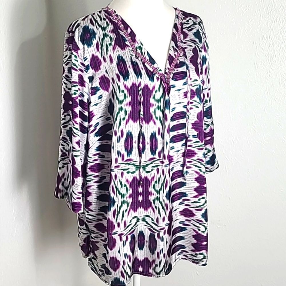Jones New York Purple, Green & White Print Top, Decorative Neckline, Size 1X - Picture 2 of 10